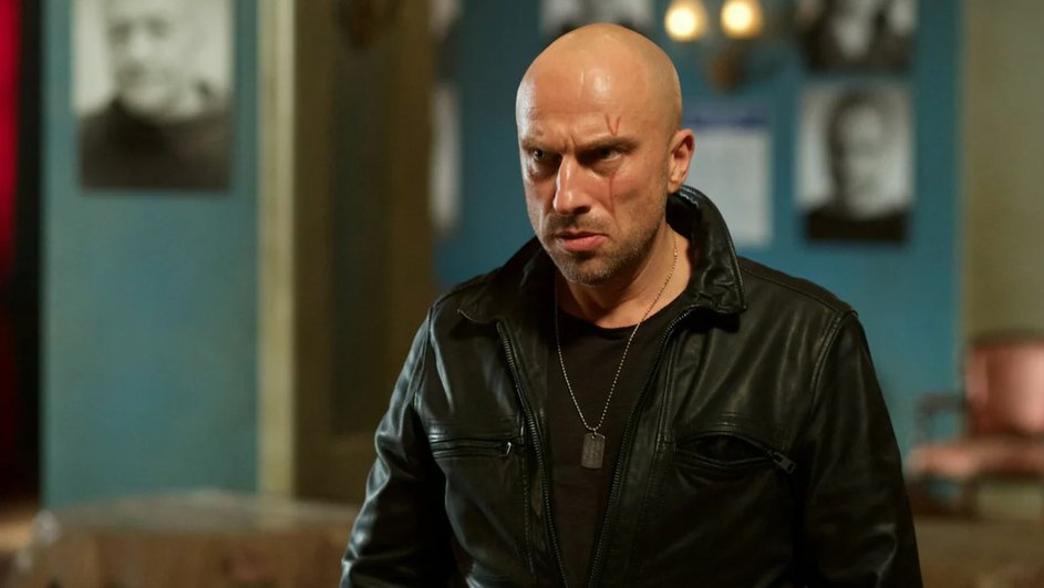 Дмитрий Нагиев в сериале «Физрук» Дмитрий Нагиев в сериале «Физрук»