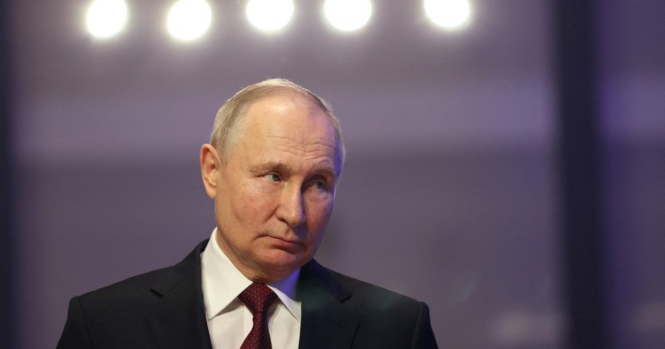 Владимир Путин ответил на вопрос, куда смогут дойти ВС РФ на Украине