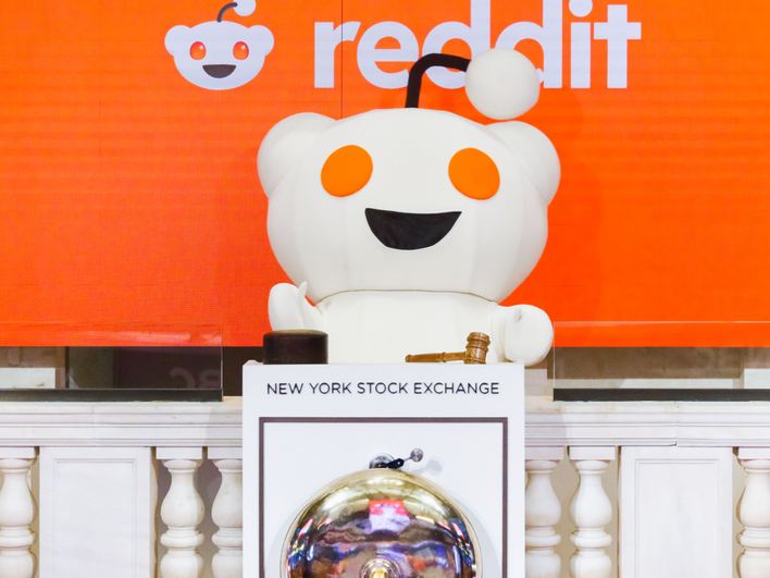 Reddit маскот Reddit маскот