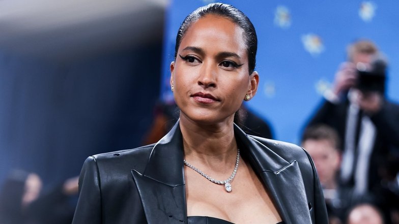 Хелен Ласичан на Met Gala в 2025 году Хелен Ласичан на Met Gala в 2025 году