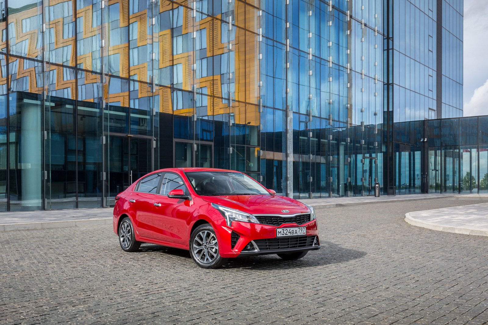 Что поменялось в Kia Rio? Тест обновленного седана