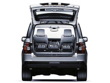 slide image for gallery: 27707 | Land Rover Range Rover Sport I