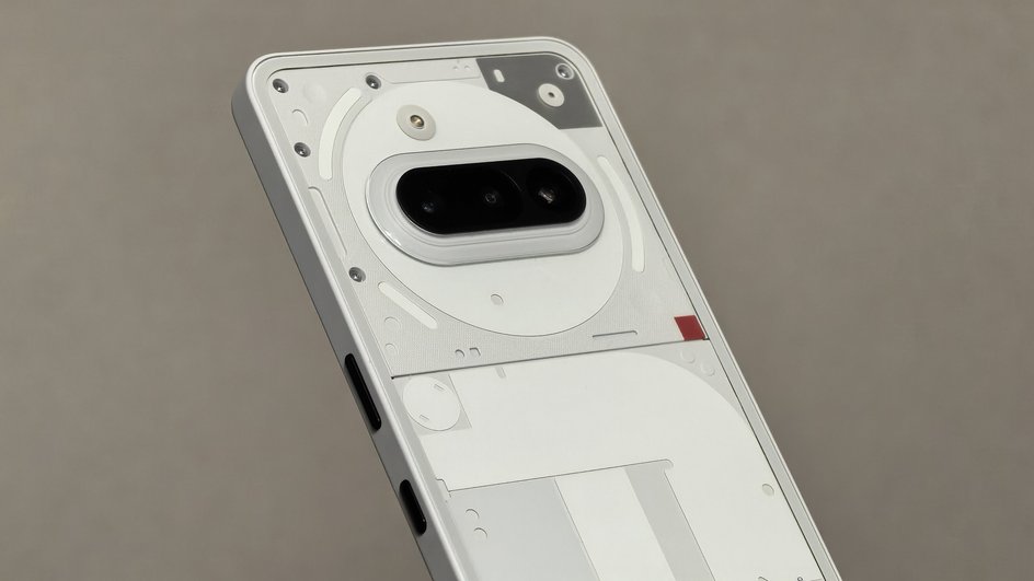 Смартфон Nothing Phone (3a) Смартфон Nothing Phone (3a)