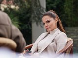 Хилал Алтынбилек, кадр из сериала Моя прекрасная жизнь Хилал Алтынбилек, кадр из сериала Моя прекрасная жизнь