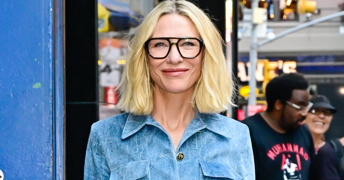 Eye of the day: Cate Blanchett in a velvet denim suit worth 300 thousand rubles