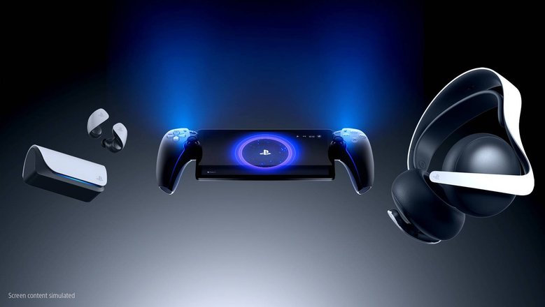 Посередине – PlayStation Portal. Фото: Sony