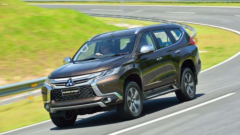 slide image for gallery: 17195 | Mitsubishi Pajero Sport динамика