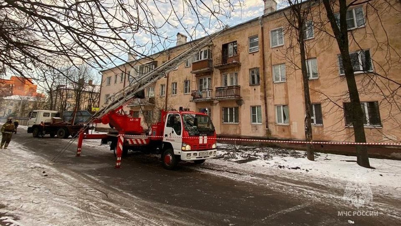 В трех городах России за сутки произошли взрывы газа в жилых домах -  Новости Mail.ru