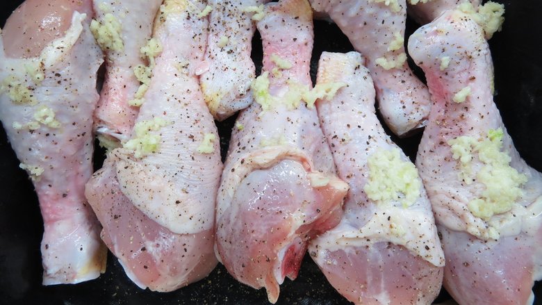 Запеченные куриные голени в духовке с хрустящей корочкой простой рецепт пошаговый
