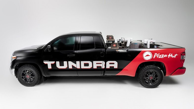 slide image for gallery: 23850 | Toyota Tundra