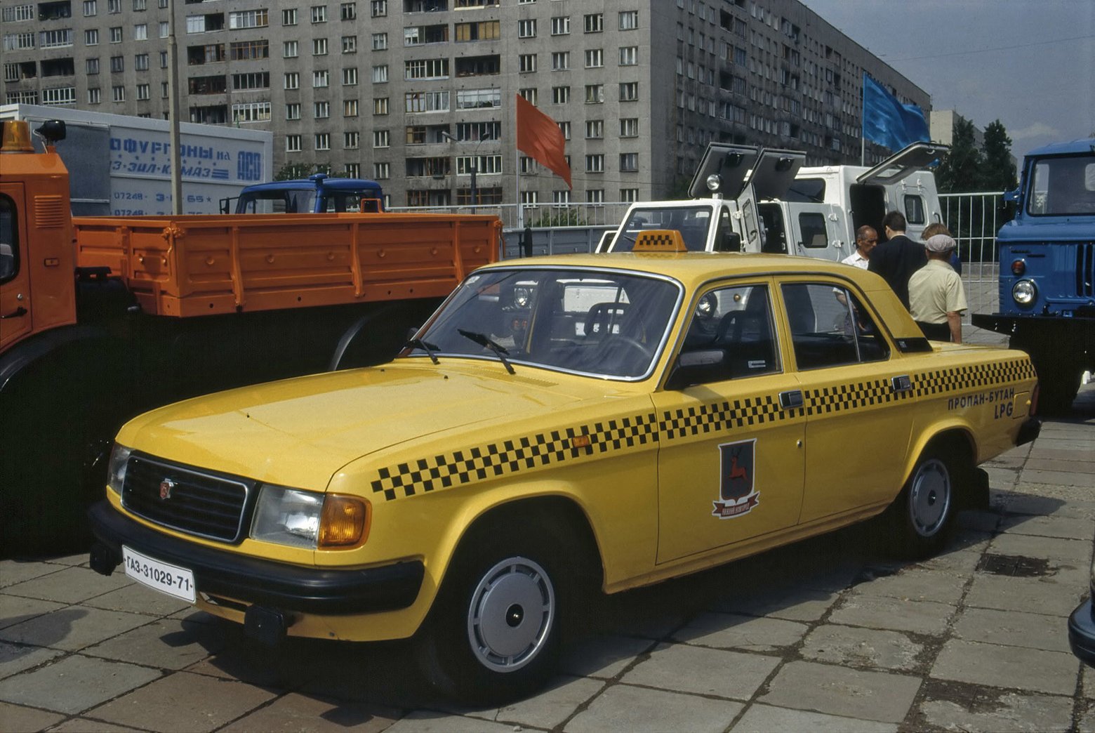 первые такси в москве