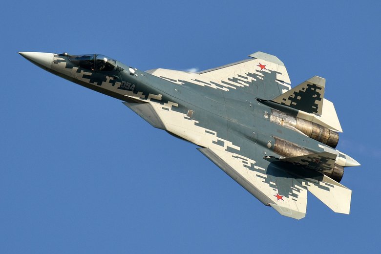 Су-57 — российский многофункциональный истребитель пятого поколения / Wikimedia / Anna Zvereva / CC BY 2.0