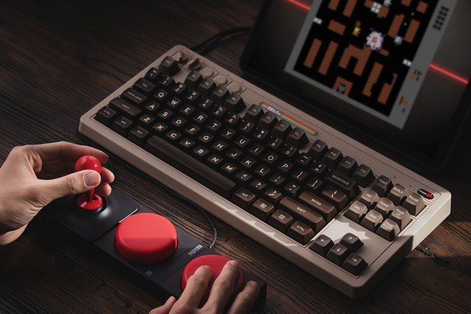 8BitDo Retro Mechanical Keyboard С64 Edition