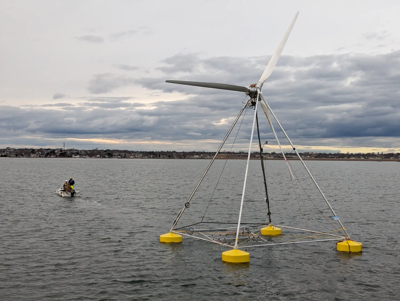 Компания T-Omega представила прототип своей революционной конструкции плавающей ветряной турбины в масштабе 1/16.