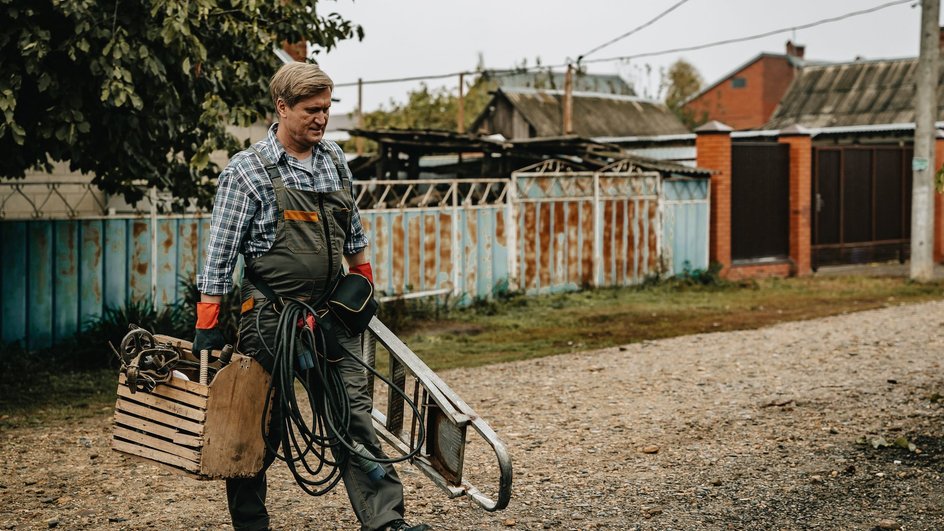 Андрей Рожков в сериале «Киловаттино» Андрей Рожков в сериале «Киловаттино»