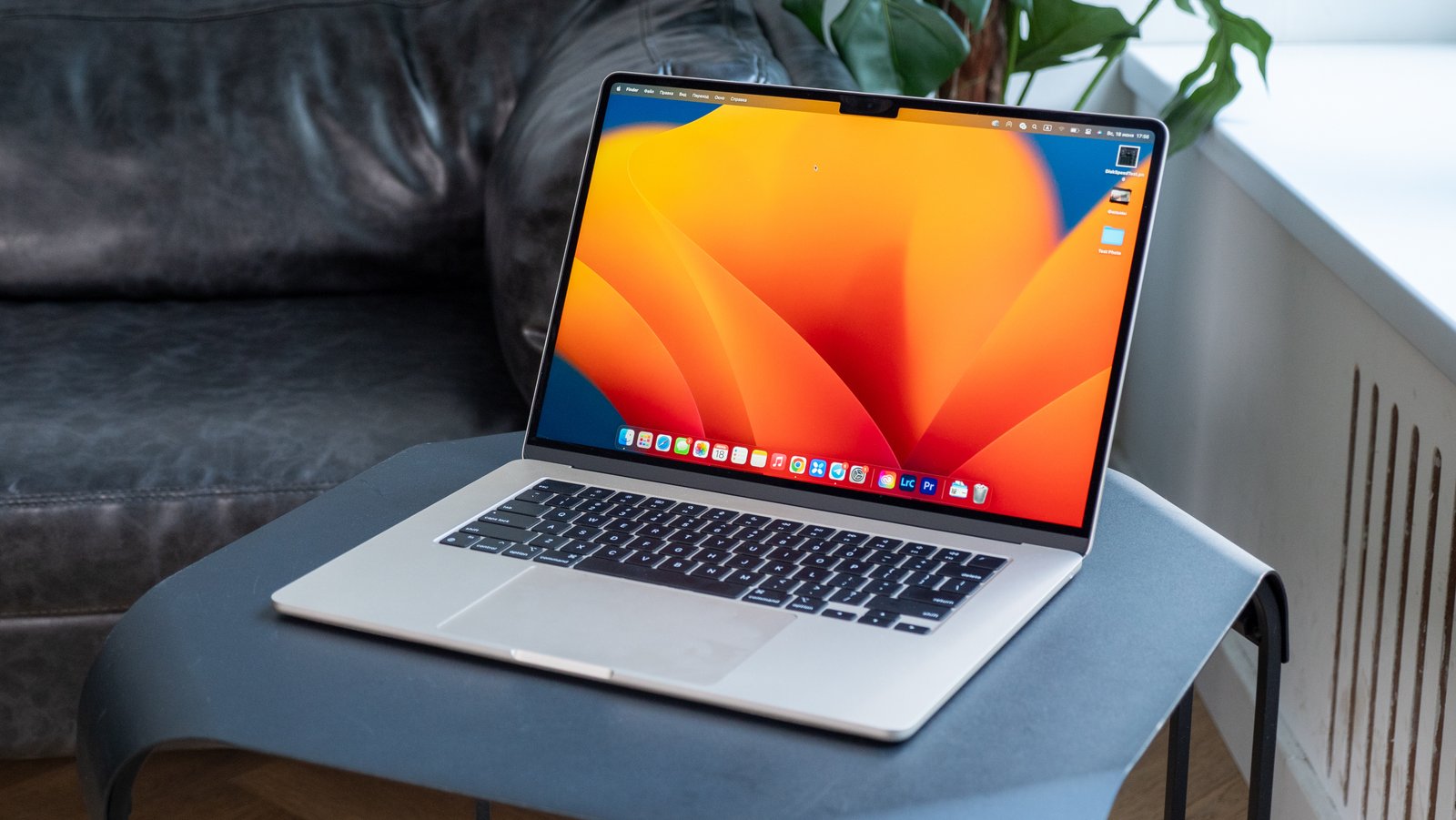 Обзор Apple MacBook Air 15 дюймов | Hi-Tech Mail.ru