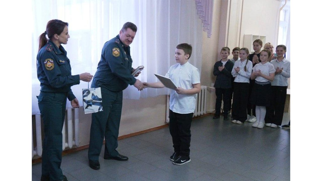 Под Оренбургом 10-летний мальчик спас кошек на пожаре