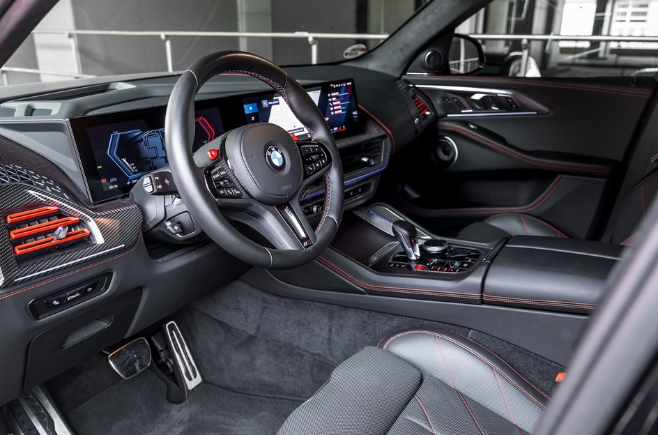 BMW XM