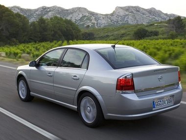 slide image for gallery: 27218 | Opel Vectra C