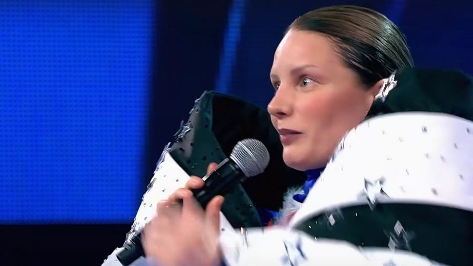 Ева Власова в телешоу «Маска» Ева Власова в телешоу «Маска»