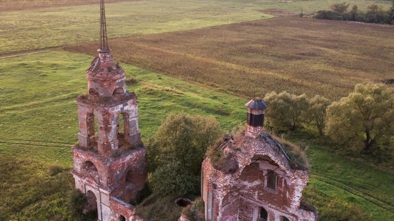 Церковь Успения Пресвятой Богородицы, село Шеино, Орловская область. Год постройки – не позже 1764.