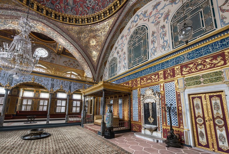 Внутренние покои дворца Топкапы в Стамбуле. Legion-media.ru