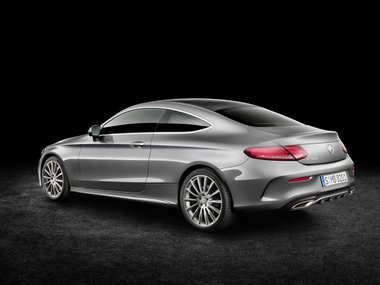 slide image for gallery: 17377 | Mercedes C-Class Coupe