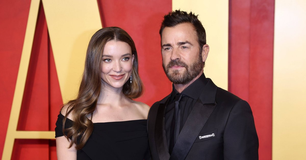 Justin Theroux and 29-Year-Old Lover Nicole Brydon Bloom Make Social Debut at Vanity Fair Party After Oscars: Jennifer Aniston’s Ex-Husband Steps Out with Aspiring Actress