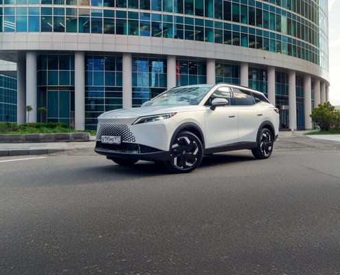 Omoda C7