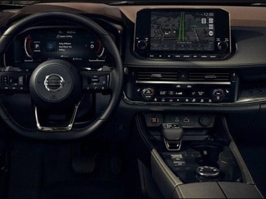 slide image for gallery: 25937 | Nissan X-Trail