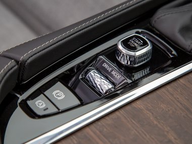 slide image for gallery: 27092 | Volvo V90
