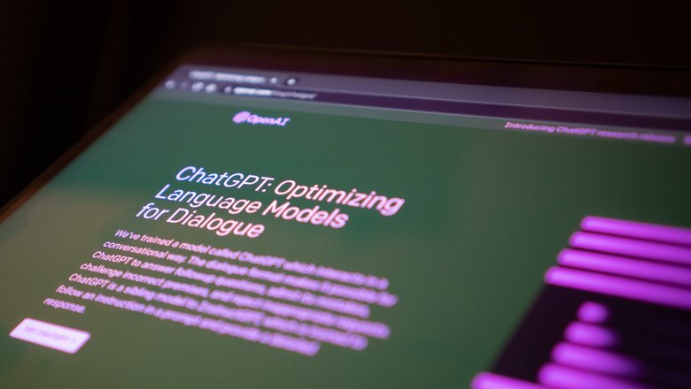 ChatGPT вывел OpenAI в лидеры гонки ИИ.