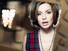 Юлия Волкова в клипе на песню «Любовь в каждом мгновении»