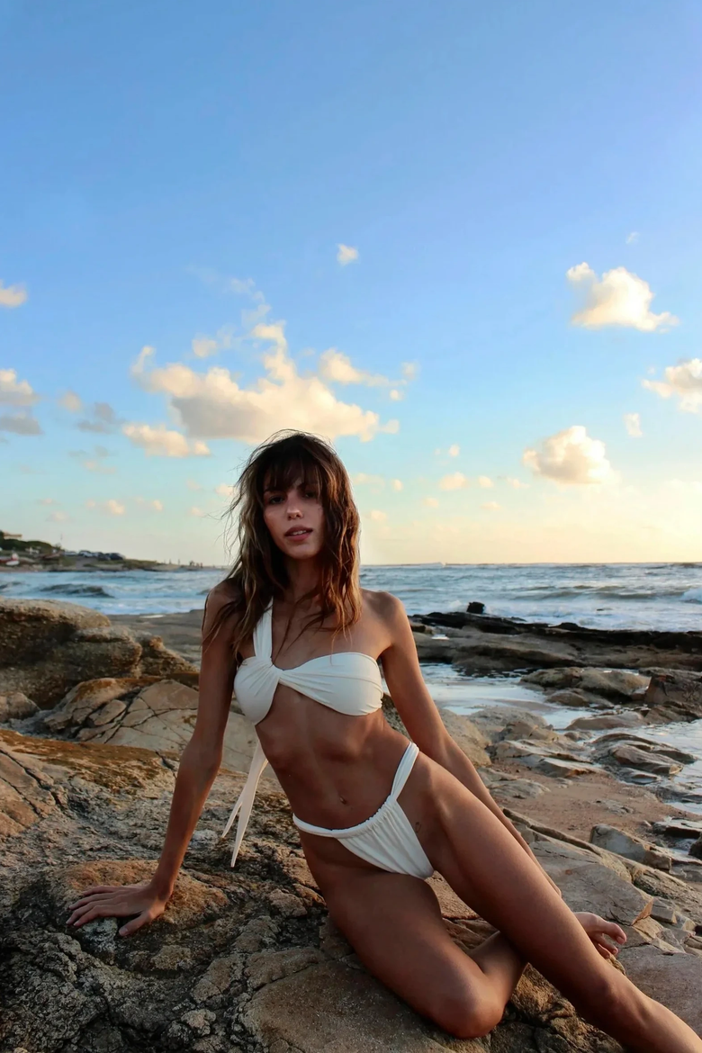 Лукбук Nue Nue Лукбук Nue Nue