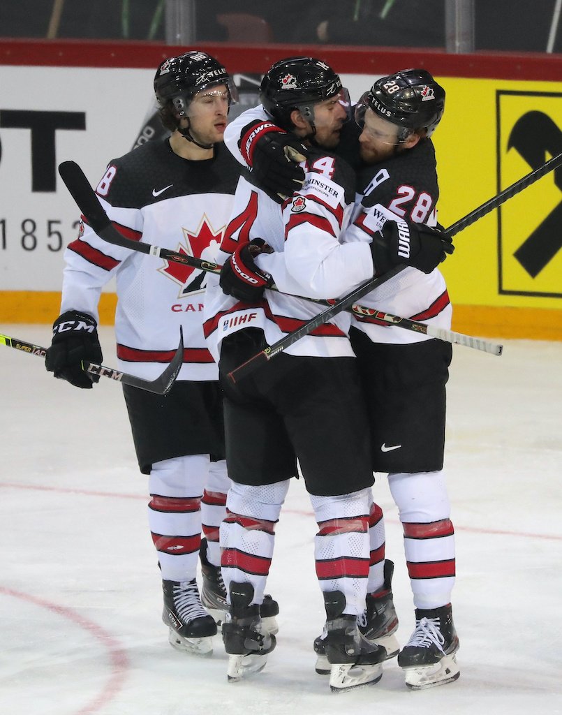 Стал известен состав сборной Канады на ЧМ по хоккею — 2024