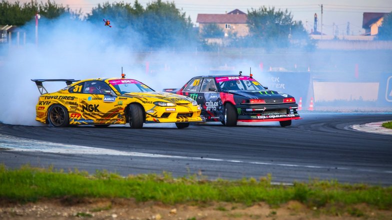 slide image for gallery: 24768 | RDS GP 10