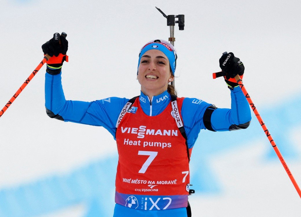 Виттоцци выиграла спринтерскую гонку на этапе Кубка мира в Кэнморе