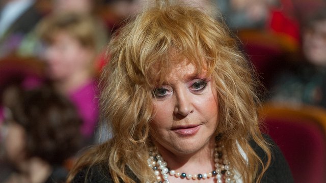 Алла Пугачева на юбилейном вечере Владимира Зельдина