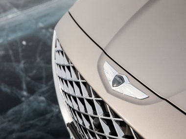 slide image for gallery: 27593 | Genesis GV80