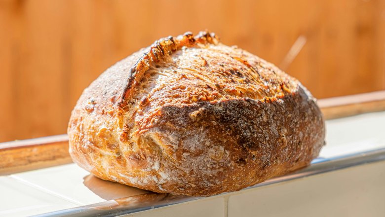 Ученые исследовали пищевые свойства белого хлеба, известного своим влиянием на уровень сахара в крови.