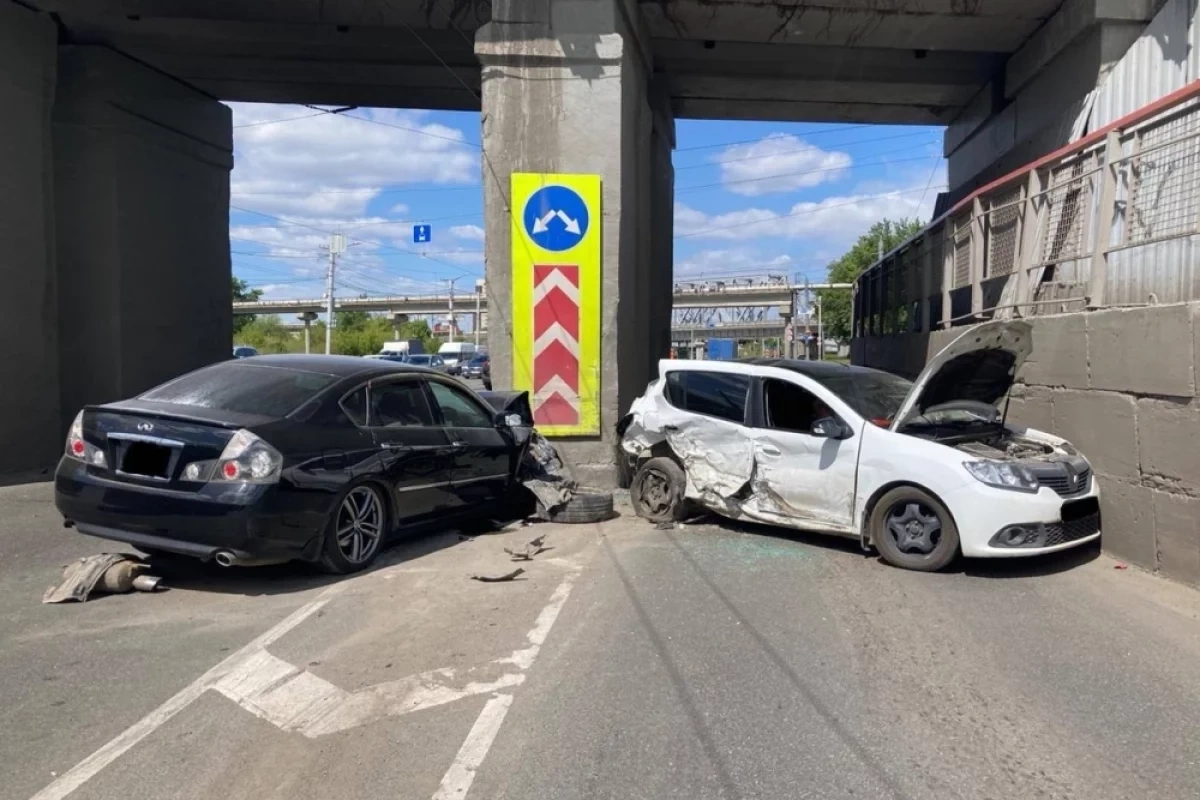 Два человека пострадали в ДТП на Копейском шоссе в Челябинске - Новости  Mail.ru