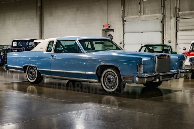 Lincoln Continental Town Coupe 1979 года