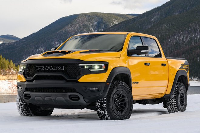 RAM вернет на конвейер суперпикап TRX и двигатели V8 RAM вернет на конвейер суперпикап TRX и двигатели V8