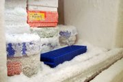 6 причин, почему ваш холодильник извергает лед