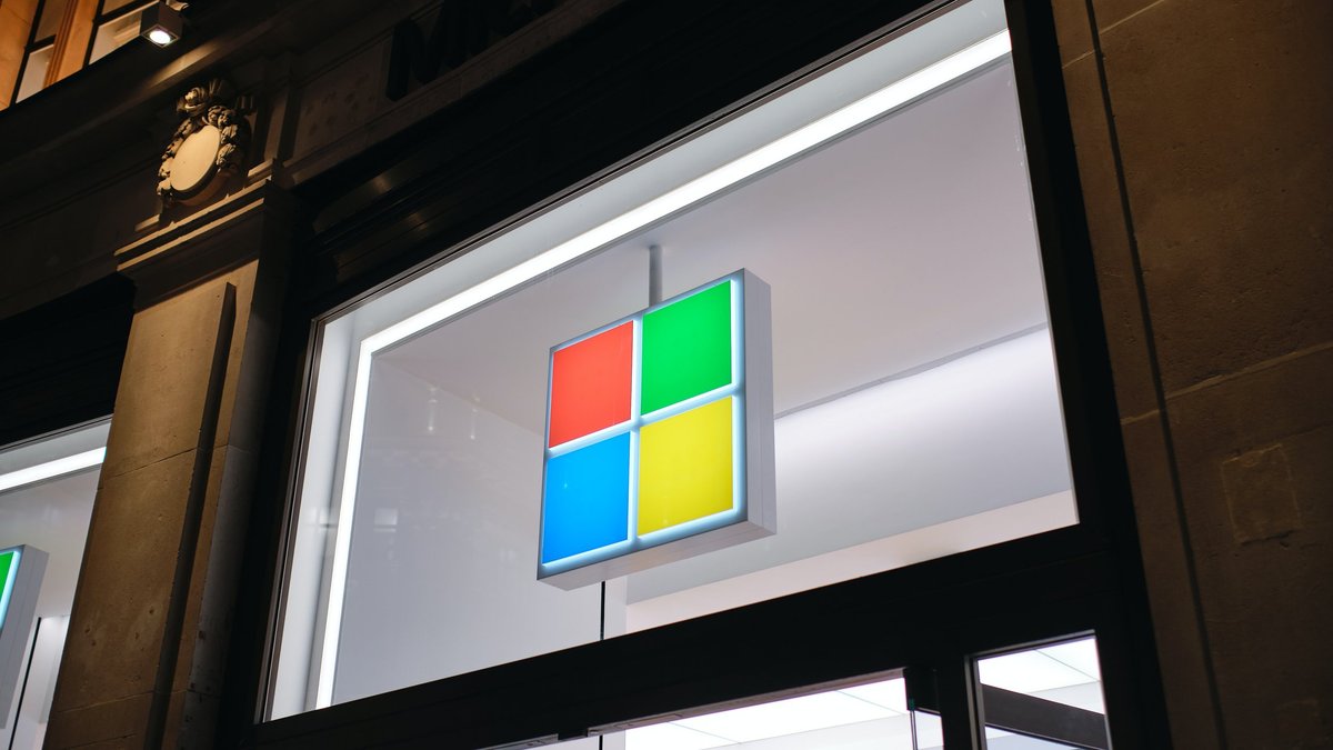 Windows и Microsoft Office все: Microsoft перестала продлевать лицензии  российским компаниям - Hi-Tech Mail.ru