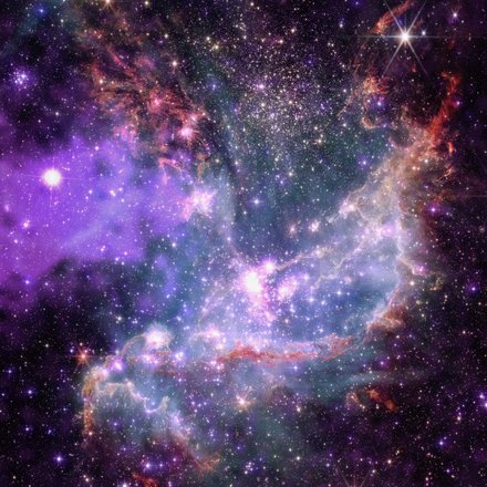Изображение NGC 346 — звездного скопления в Малом Магеллановом облаке. Фото: NASA