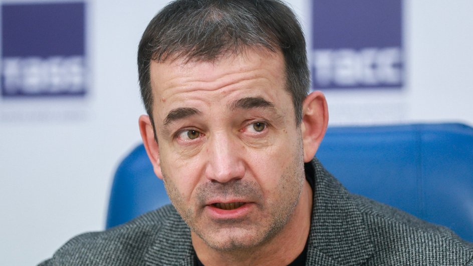 Дмитрий Певцов Дмитрий Певцов