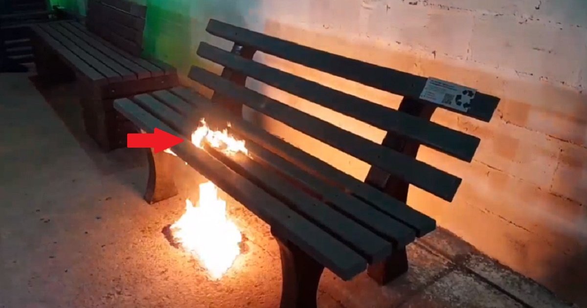 В&nbsp;России появились скамейки, которые невозможно сжечь (видео)