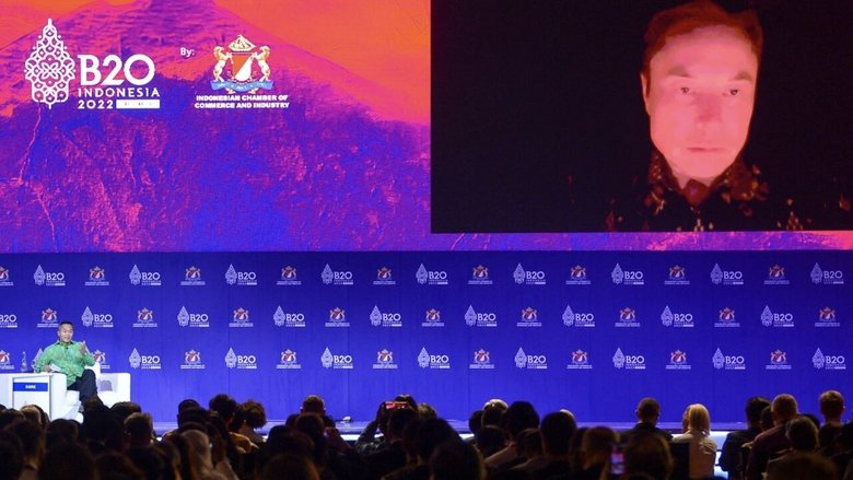Так выглядел Илон Маск на саммите G20. Фото: english.alarabiya.net