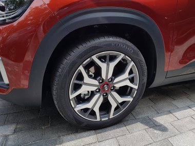 slide image for gallery: 24794 | Kia Seltos